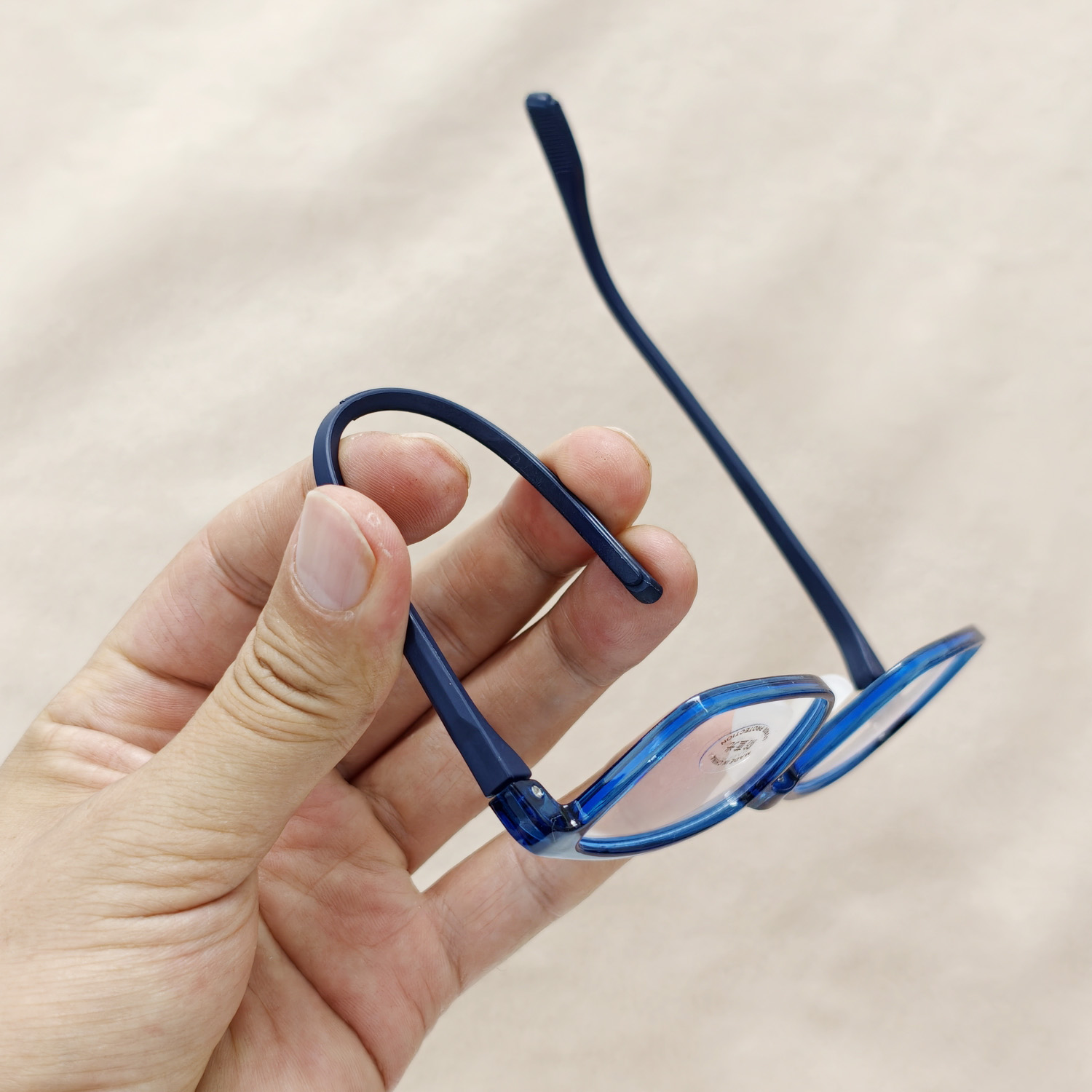 Новые детские очки с защитой о – обзор и цена Gaming Glasses Blue Light
